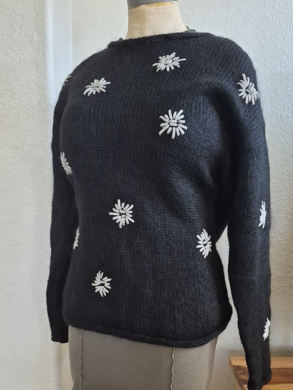 Sostanza 50% Mohair Sweater Sz Medium